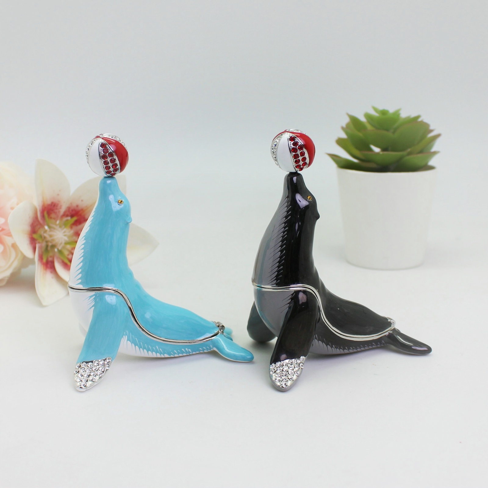 SHINNYGIFTS Sea Lion Enamel Tr - Body Jewelry Websites ulasan dan harga